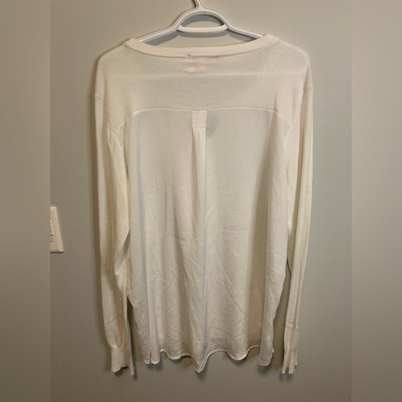 ONE A BLOUSE - Picture 3 of 5